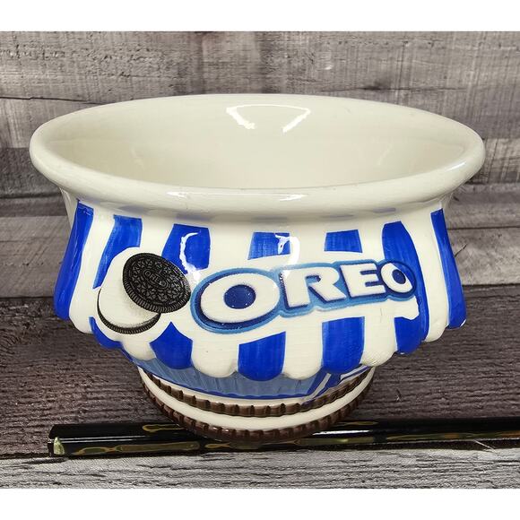 Set of 2 OREO Cookie Ice Cream Shop Bowl VINTAGE - Picture 7 of 9